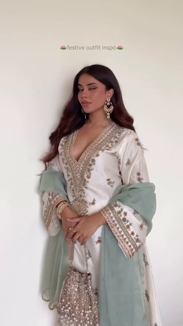 💫 Ivory Royalty Anarkali Set – A Dreamy Ensemble of Grace & Glamour 🌸 - Image 5