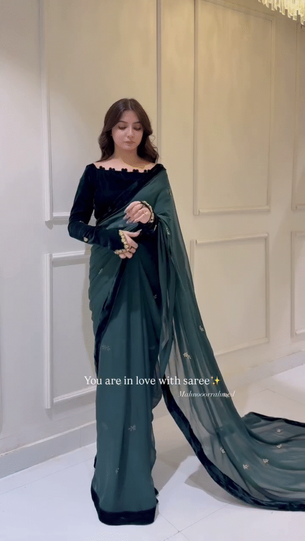 ✨ Enchanting Velvet Elegance Saree ✨ - Image 2