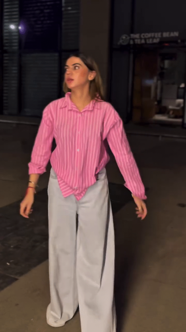 🌸 Effortless Chic: Striped Pink Shirt & Wide-Leg Denim – A Blend of Comfort & Style! 💫 - Image 5