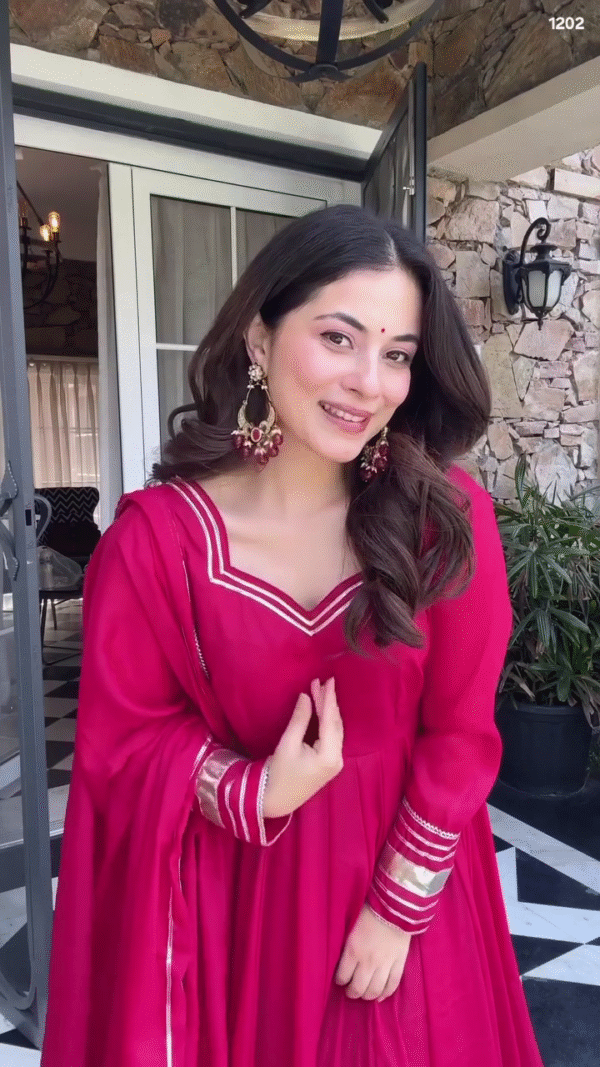 ✨ “Glamour Glow Pink Anarkali Set – Twirl into Timeless Elegance” ✨ - Image 6