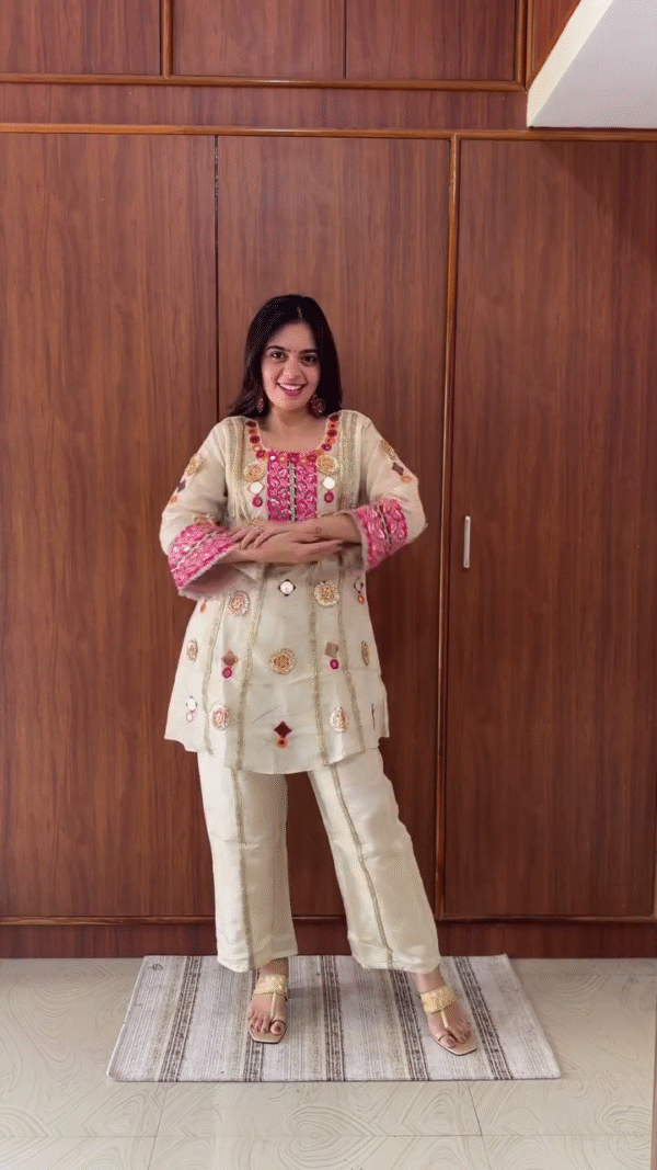 🌸 Royal Mirror Work Kurti Set – Elegant Ivory & Hot Pink Fusion Ensemble 🌸 - Image 2
