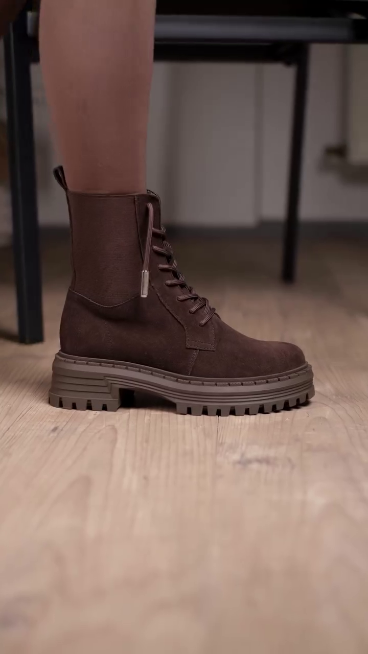 Classic Brown Lace-Up Combat Boots | Trendy Winter Footwear (Unisex, Sizes XXS–XXL) - Image 3