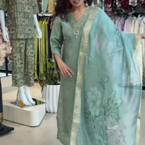 Elegant Green Chanderi Cotton Kurta Set with Printed Palazzo & Floral Dupatta – Ethnic Charm Redefined