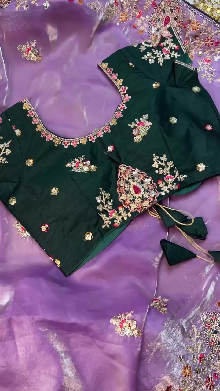 Royal Lavender Saree with Heavy Designer Embroidery - Image 2