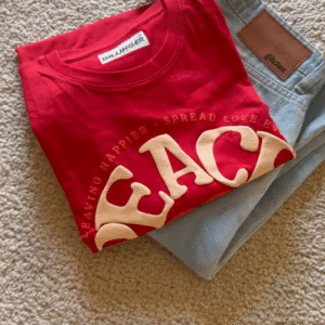 ❤️ Bold & Playful: Red “CIAO” Graphic Tee with Classic Denim Combo
