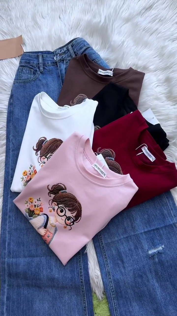 Cute Girl Embroidery Cotton T-Shirt