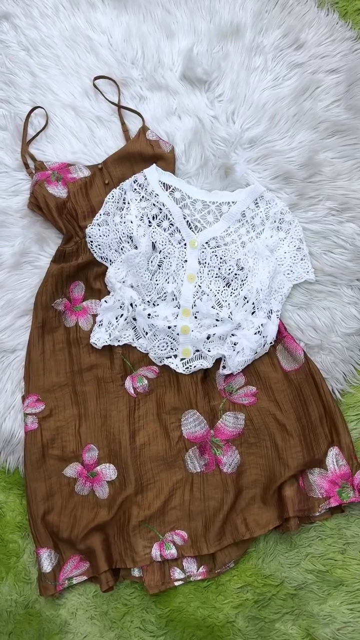 Elegant Floral Embroidered Spaghetti Strap Midi Dress with Crochet Cardigan - Image 4