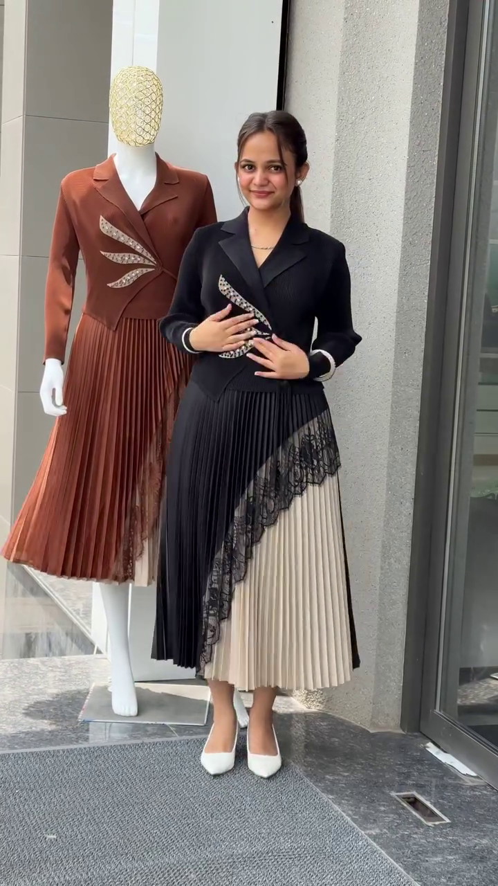 Women's Designer Pleated Midi Dress – Elegant Blazer Style Party & Evening Wear - Image 3