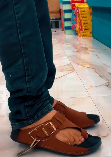 Stylish Men's Casual Comfort Slippers – Soft Cross Strap Everyday Sandals - Image 3